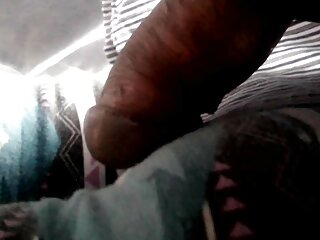 আলানা ক্রুজ তার সৎপুত্রকে পিছন থেকে নতুন চোদাচুদির ভিডিও তার MILF ভগ লাঙ্গল করতে দেয়